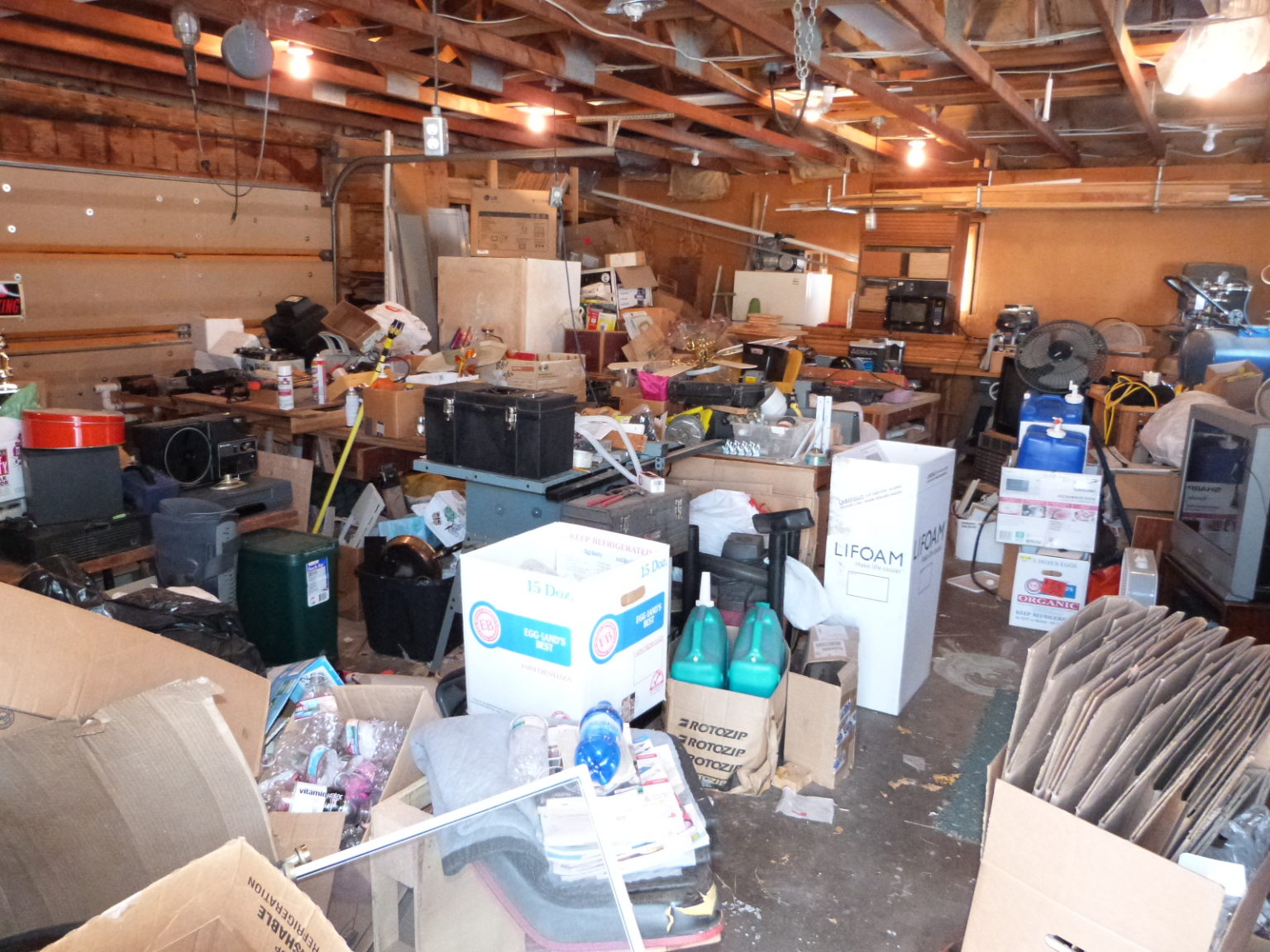 Blue Jay Estate Sales Missoula, Hamilton, western Montana.